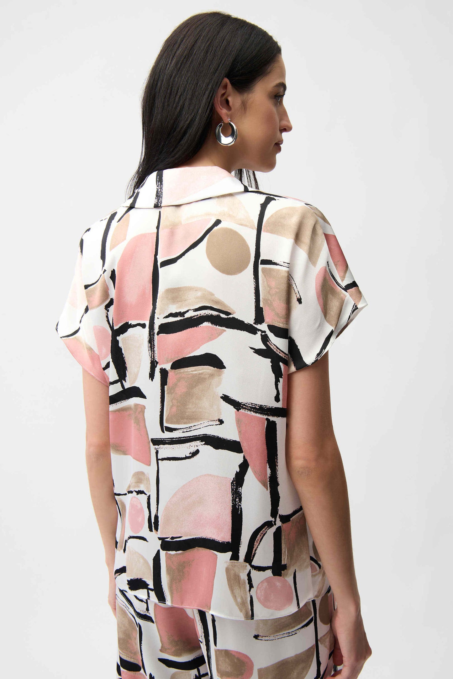 Recycled Satin Abstract Print Boxy Top With V-neckline
261308