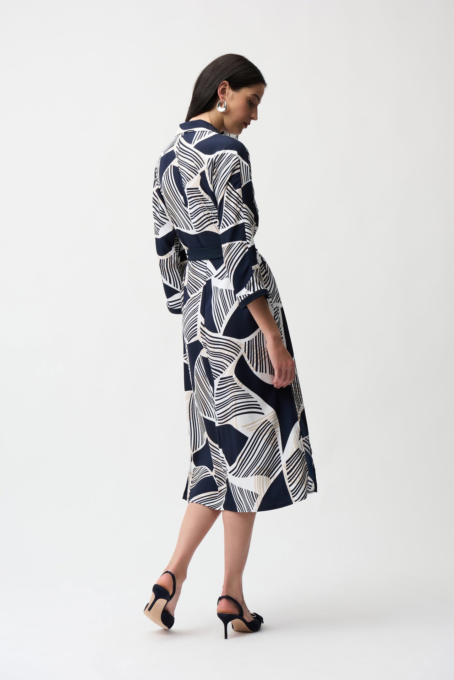 Satin Back Crepe Geometric Print Shirt Dress With Sash
261257