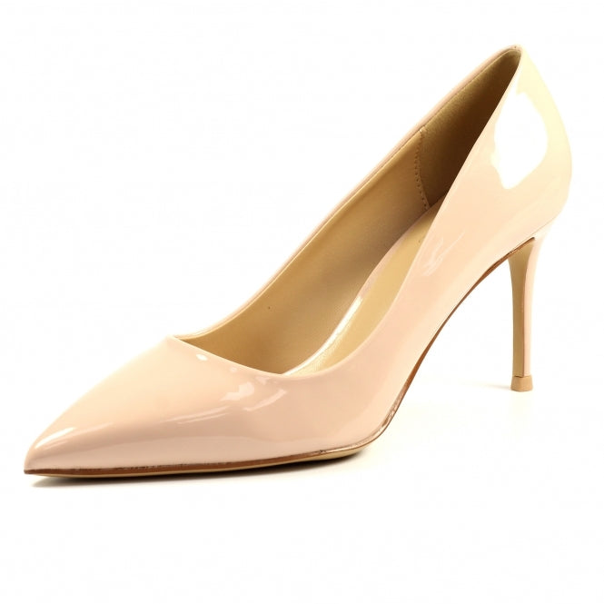 Moscow court shoe