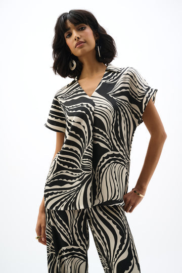 JOSEPH RIBKOFF BUBBLE SATIN ABSTRACT PRINT BOXY TOP 262255