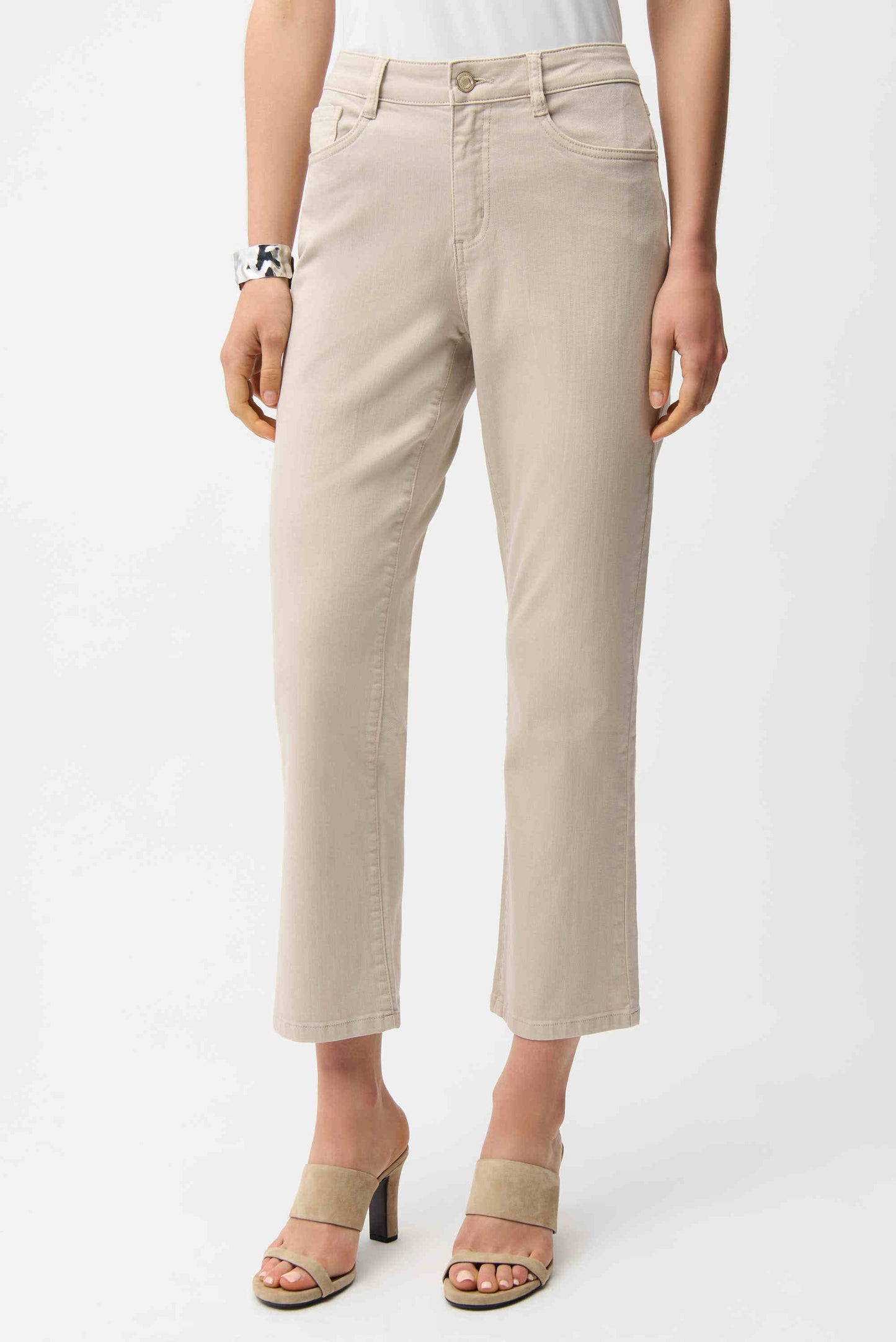 Margot | Classic Straight Leg Stretch Jeans
261995