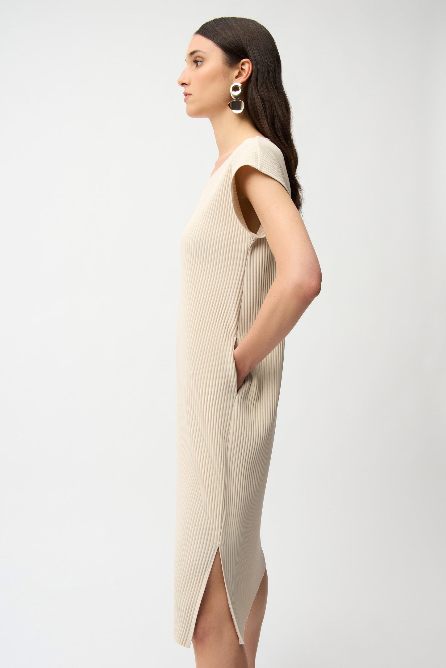 Pleated Scuba Crepe Straight Dress With Pockets Joseph Ribkoff 
261252