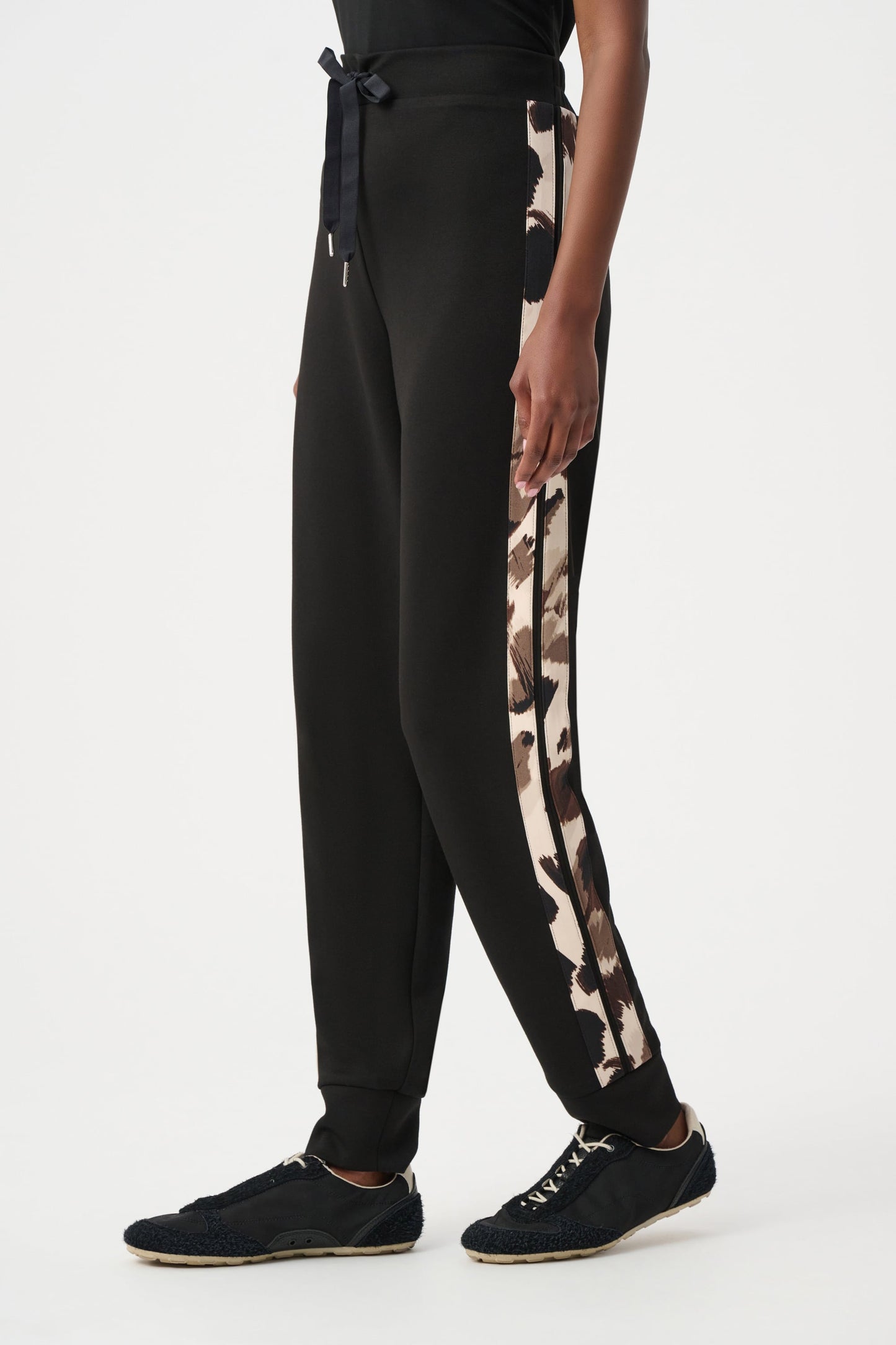 Scuba Jersey Animal trimmed Jogger Pants
263608