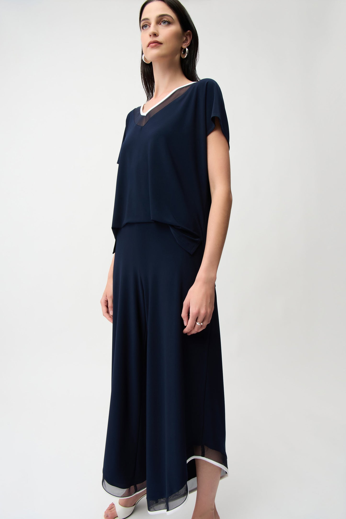 Silky Knit Color Block Wide Leg Culotte Jumpsuit
261012
