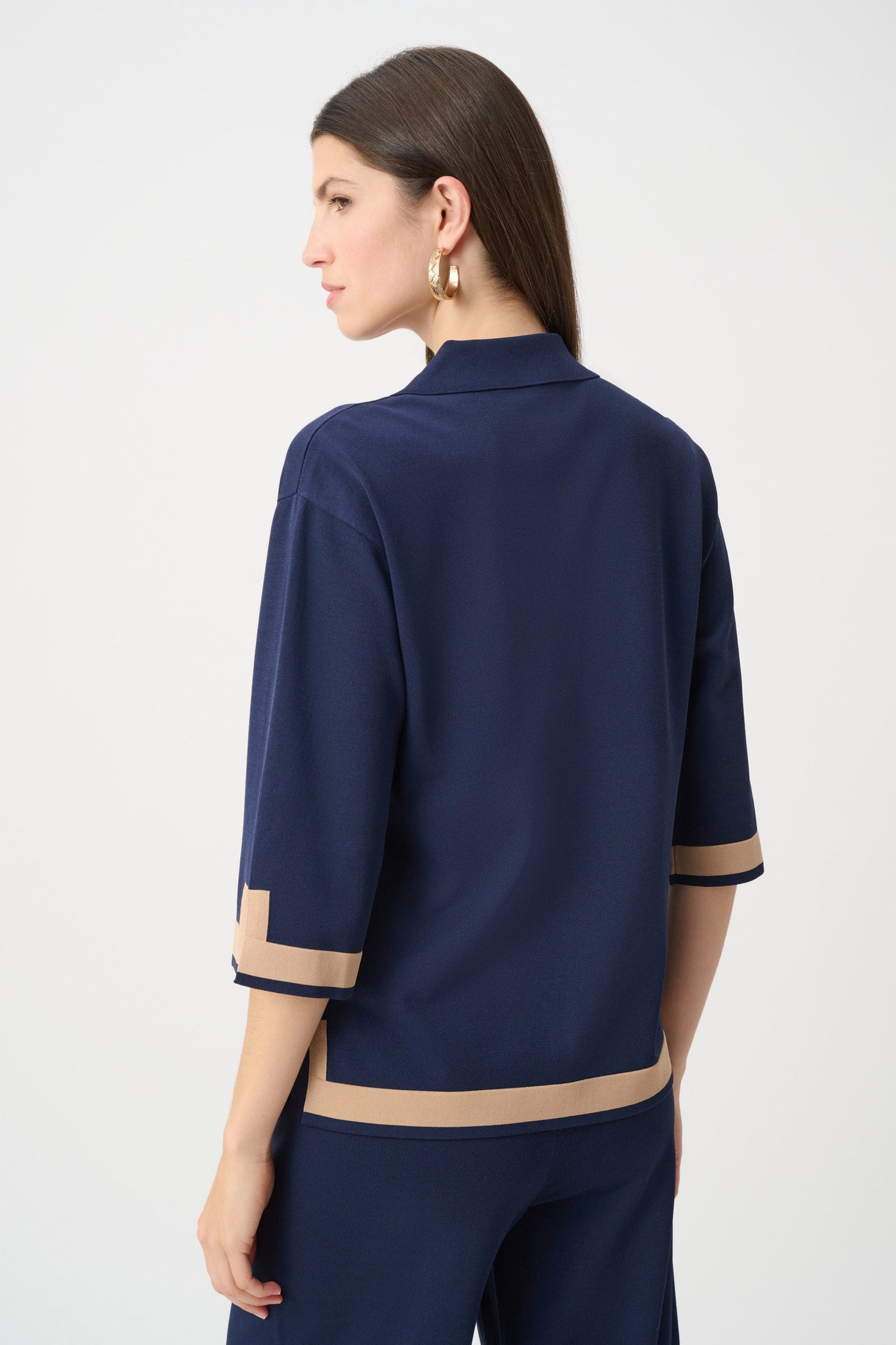 JOSEPH RIBKOFF Sweater Knit Colour Block Top 253909F26