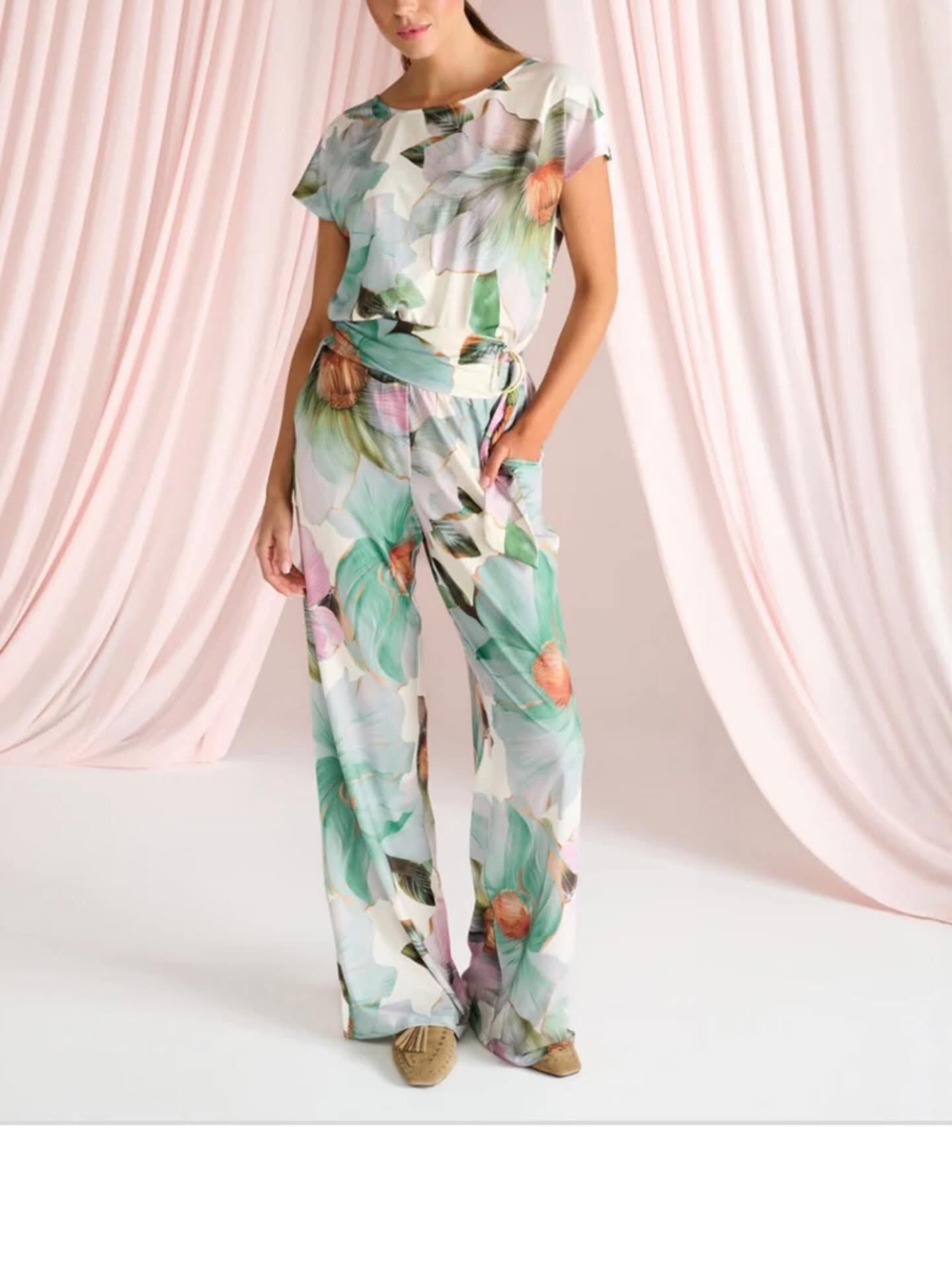 K-Design Floral Jumpsuit – Soft Mint Multi