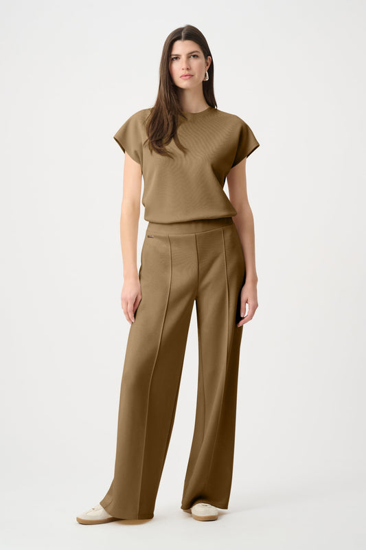 JOSEPH RIBKOFF Scuba Jersey Wide Leg Pull-On Pants 263612