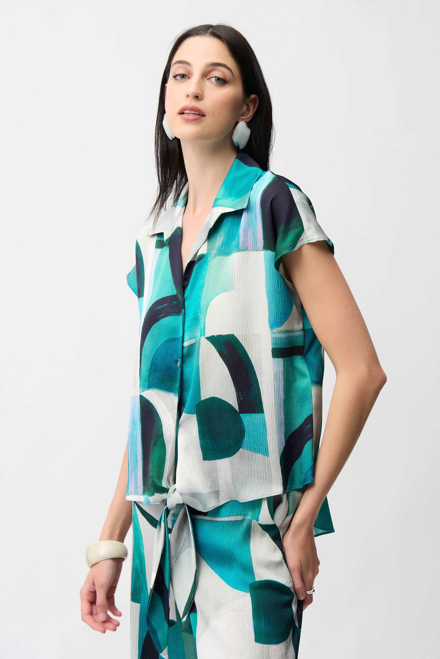 Textured Satin Geometric Print Boxy Top With Front Ties
261065