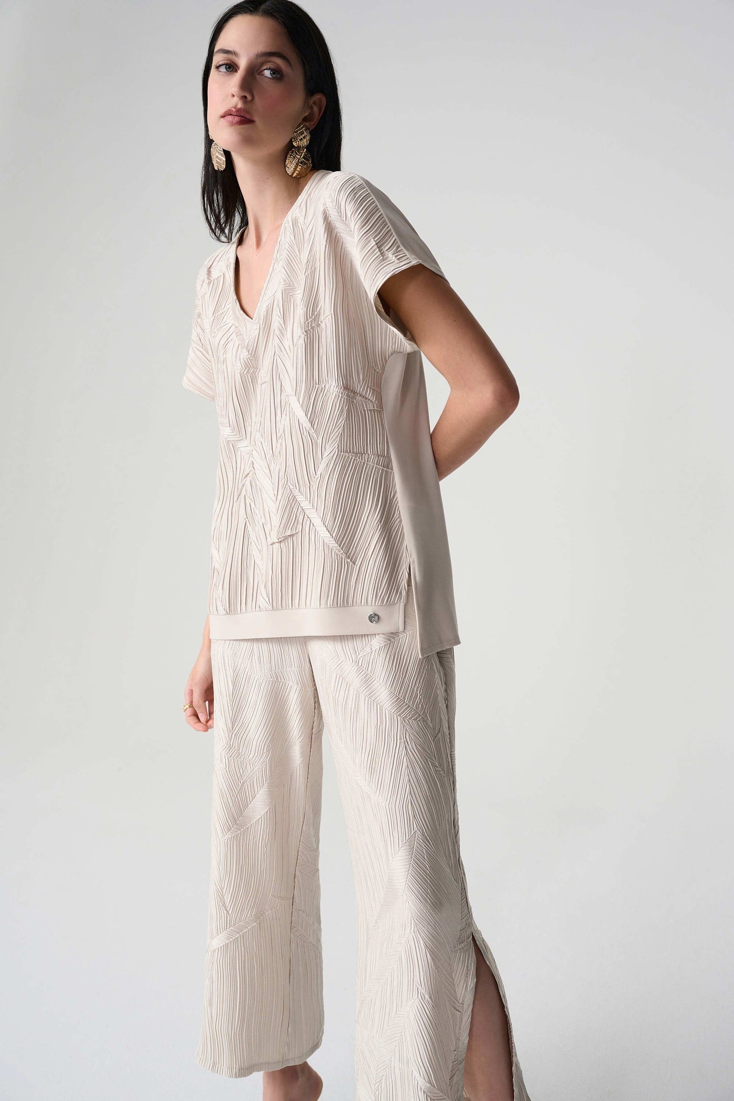 Pleated Satin Boxy Top With Silky Knit Back
261160