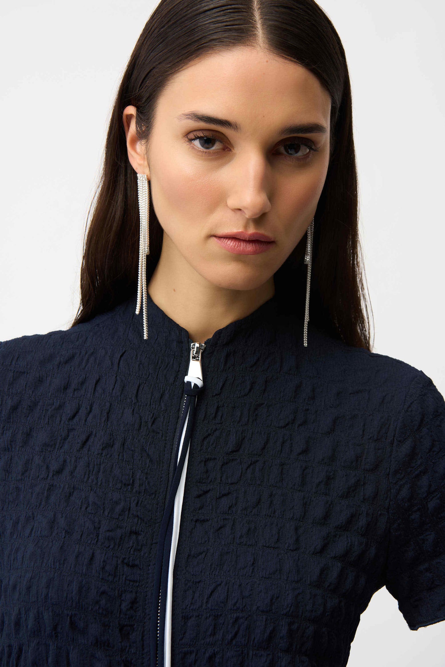 Textured Knit Cocoon Dress With Front Zipper
261064