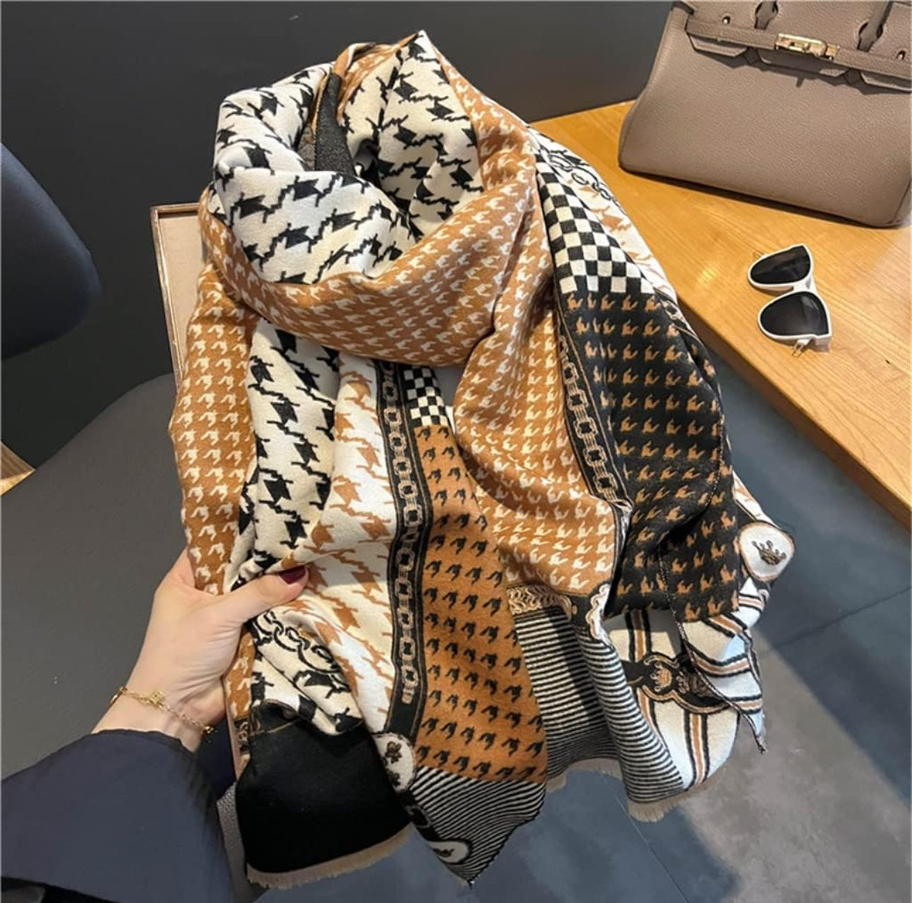 Doctor Bear Luxury cashmere feel scarf in taupe