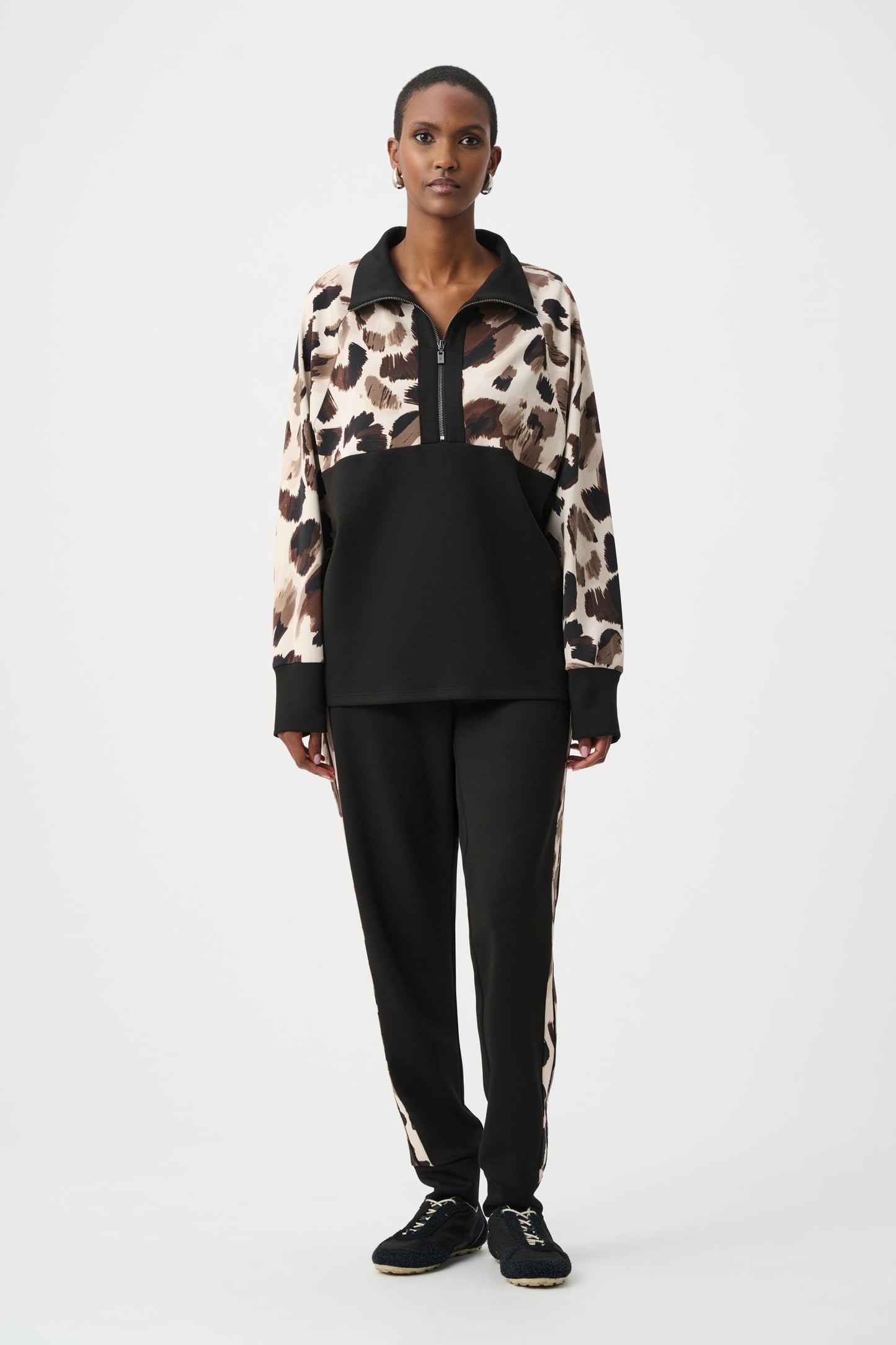 Silky Knit And Scuba Jersey Animal Print Boxy Top
263609