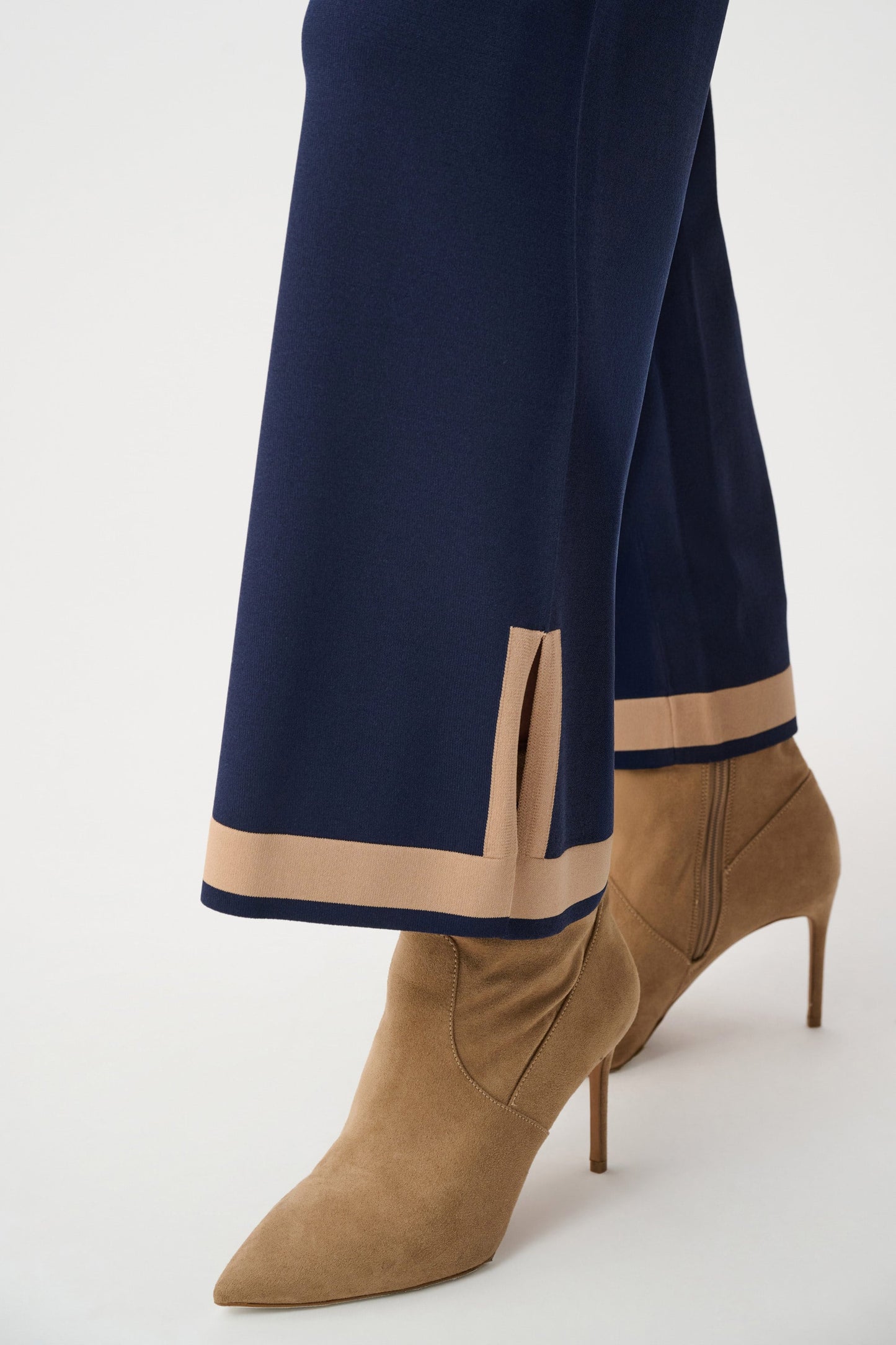 JOSEPH RIBKOFF Sweater Knit Colour Block Culotte Pants 253910F26