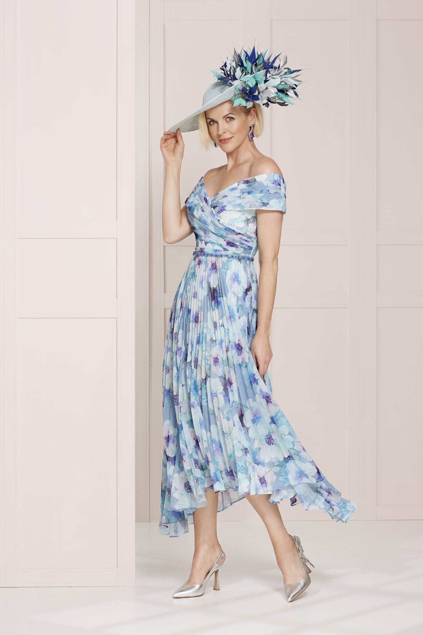 SALE- JOHN CHARLES 66510 WATERLILLY