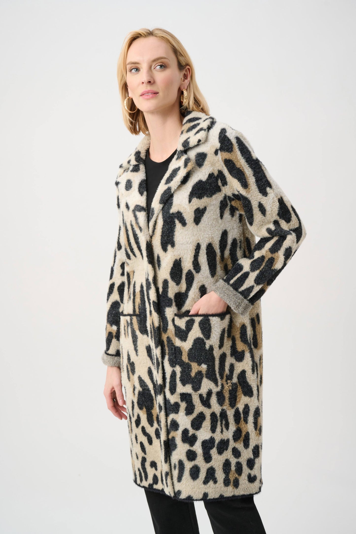 Feather Yarn Leopard Print Coat
263956