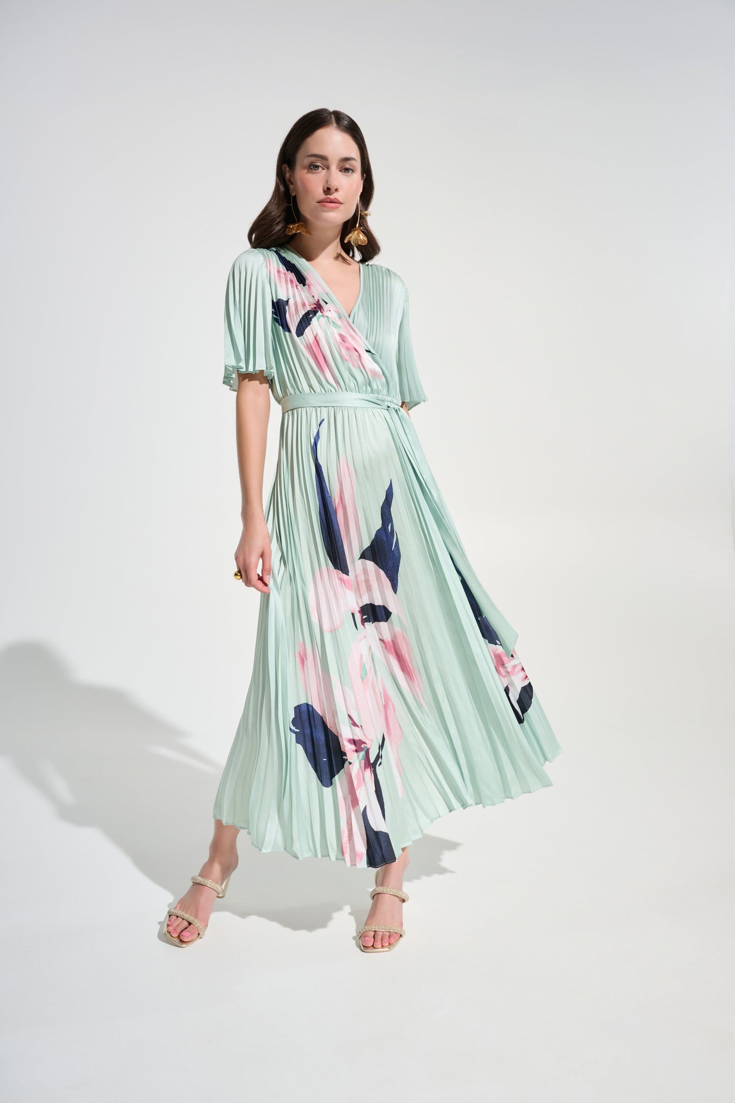 JOSEPH RIBKOFF Signature | Satin Floral Print Fit And Flare Dress 262712