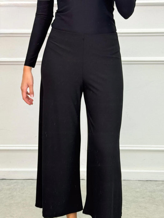 Black wide leg black trousers
