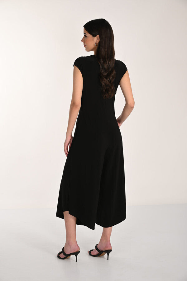 FRANK LYMAN Casual V-neck Jumpsuit in Black