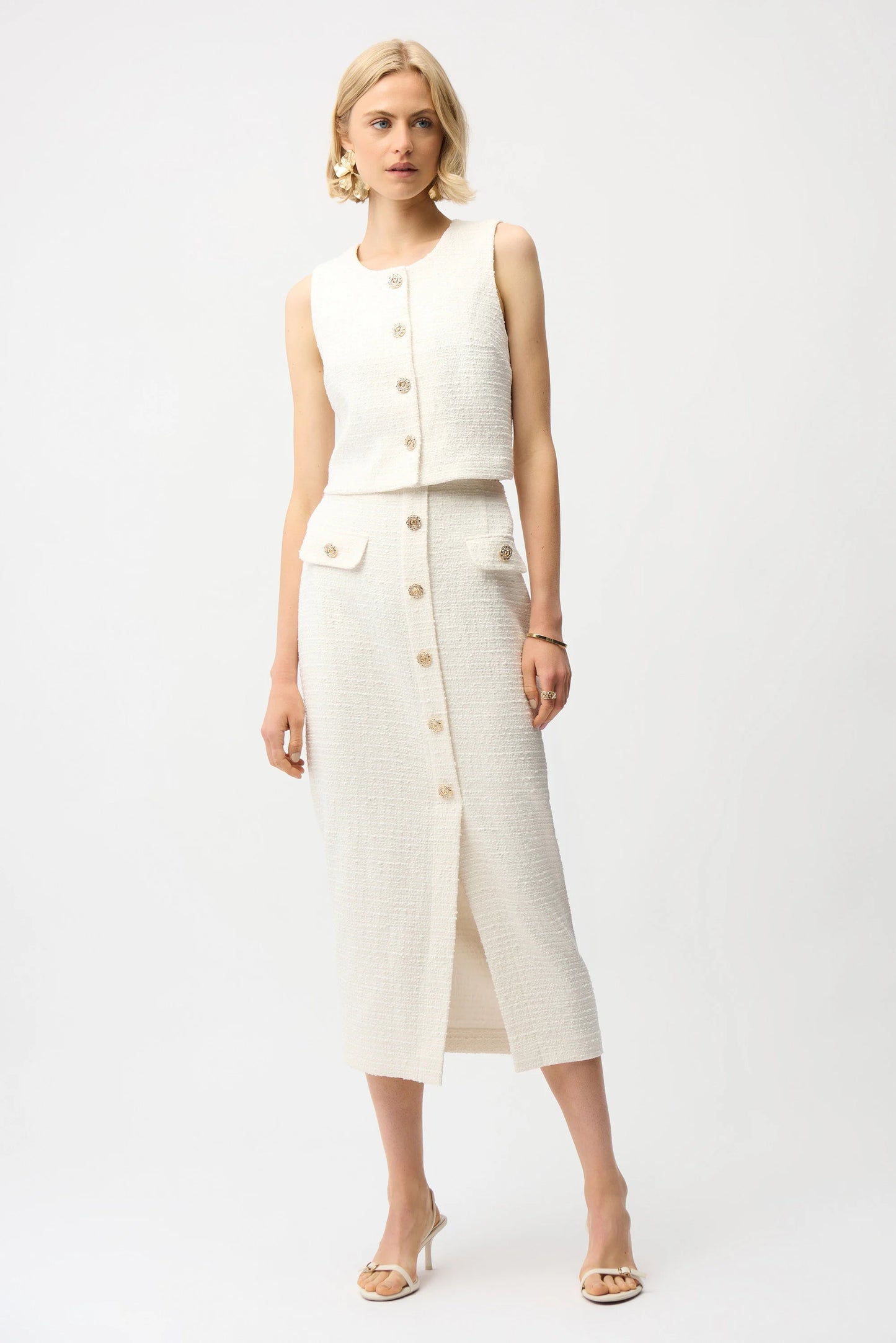 JOSEPH RIBKOFF Bouclé Pencil Skirt With Gold Buttons
261301