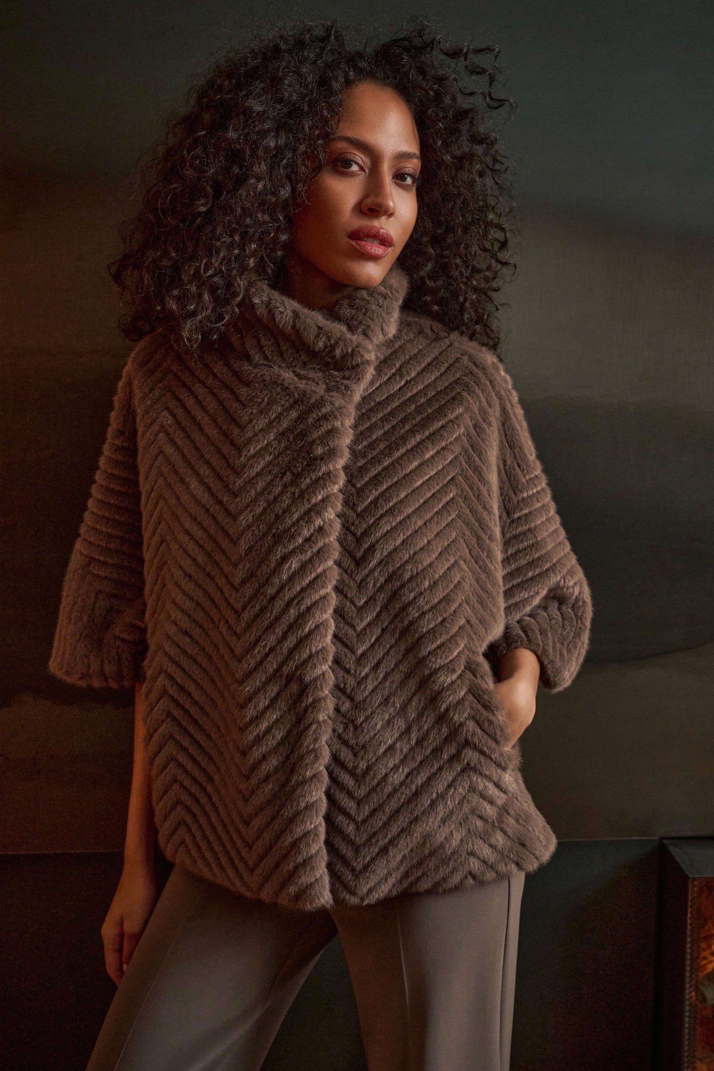 Chevron Faux Fur Cape-Style Jacket
263917